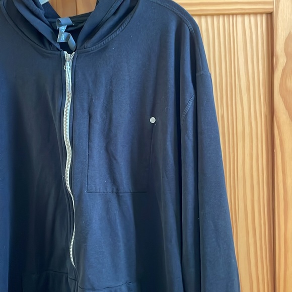 Vuori Men’s Black Coronado Hoodie - Size XXL - Picture 10 of 12